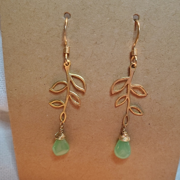 Chrysoprase Wirewrapped Dainty Earrings Gold Filled and 925 NWOT - Picture 2 of 5